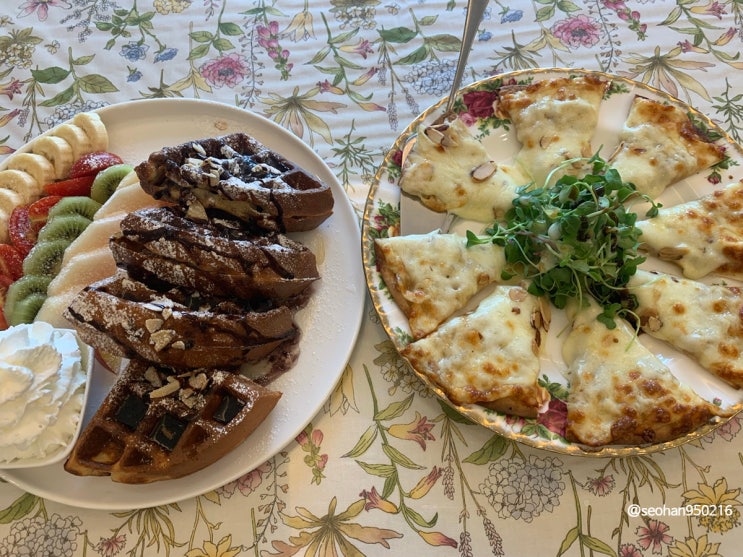 대구근교청도브런치맛집 소소한오후카페 생과일와플과 고구마치즈피자가 맛있었던 분위기좋은곳