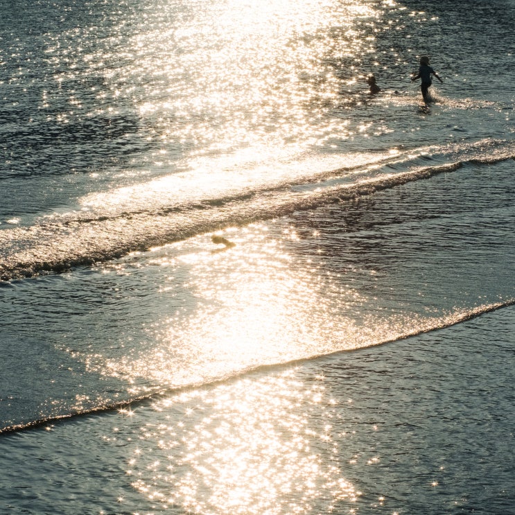  광안리 해수욕장 감성스냅.jpg (with 후지필름 X-Pro2 & EBC 후지논 50mm F1.4)