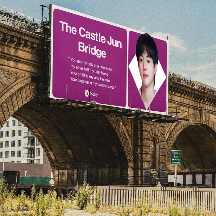 케이팝 핫루키 캐슬준(Castle Jun), 브루클린 다리(Brooklyn Bridge)에 나타나다!