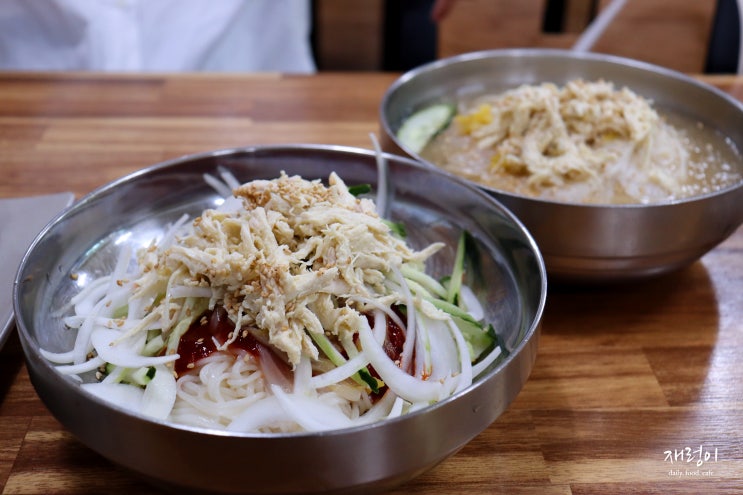  청주 송절동 맛집, 미사리밀빛초계국수 메밀왕만두