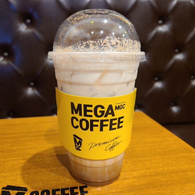  메가커피 가을 토피넛마끼아또 