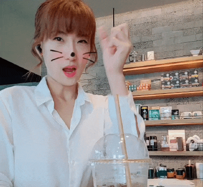  월요일은 화이팅! 아아 원샷 고!