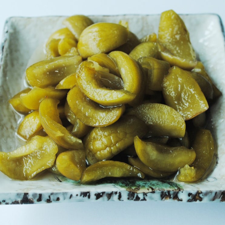 선택고민 해결 해마을 농가에서 직접만든 무농약매실장아찌, 500g, 2개 ··· 선택고민 해결 해마을 농가에서 직접만든 무농약매실장아찌, 500g, 2개 ···