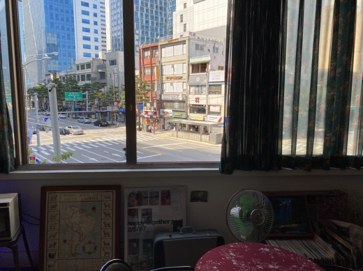  홍콩영화 감성 가득한 필름 카메라 인화 전문점 / 망우삼림 / 을지로 명소 / 흑백사진 인화 후기
