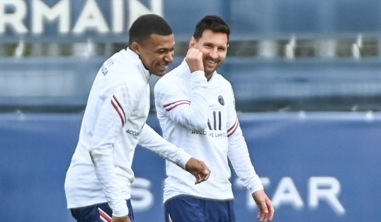 UCL 21-22 UEFA 챔피언스리그 본선 조별리그 1차전 베식타스(베식타시) 도르트문트 셰리프티라스폴 SH도네츠(샤흐타르) 클뤼브뤼(클럽브뤼헤) PSG 맨시티 라이프치히 UCL 21-22 UEFA 챔피언스리그 본선 조별리그 1차전 베식타스(베식타시) 도르트문트 셰리프티라스폴 SH도네츠(샤흐타르) 클뤼브뤼(클럽브뤼헤) PSG 맨시티 라이프치히