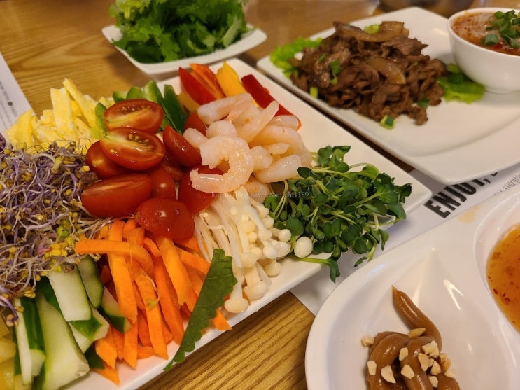  쌀국수와 월남쌈이 환상인 민락2지구 맛집