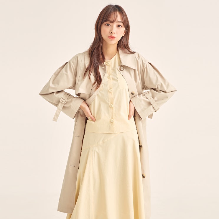최근 인기있는 로엠 볼륨소매 오버핏 트렌치코트 추천해요 최근 인기있는 로엠 볼륨소매 오버핏 트렌치코트 추천해요