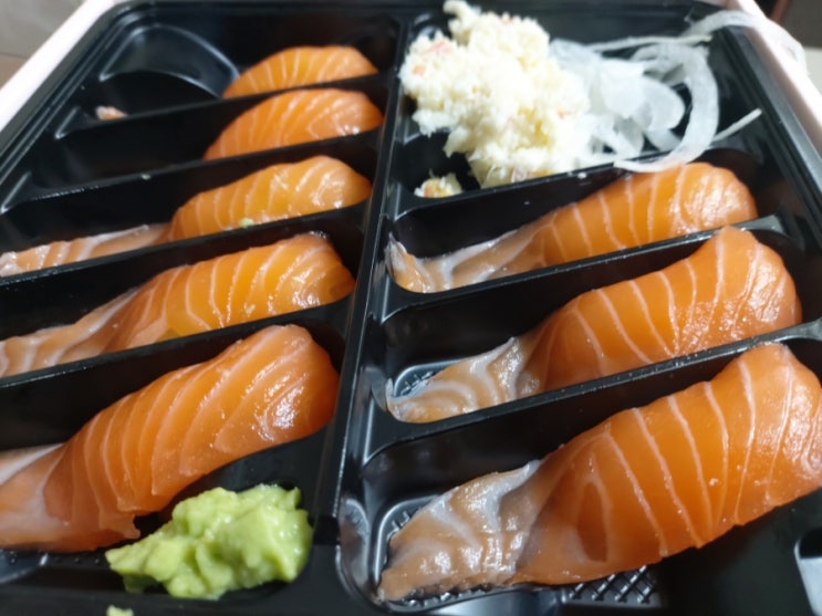  [광주첨단] 초밥맛집 상무초밥에서 포장한 첨단스시 상자~!