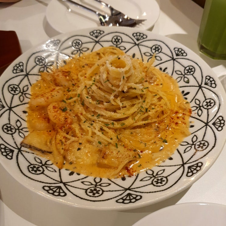  롤링파스타 부산경성대점 | 내돈내산 리뷰 | 경성대 맛집 | 경성대 파스타집