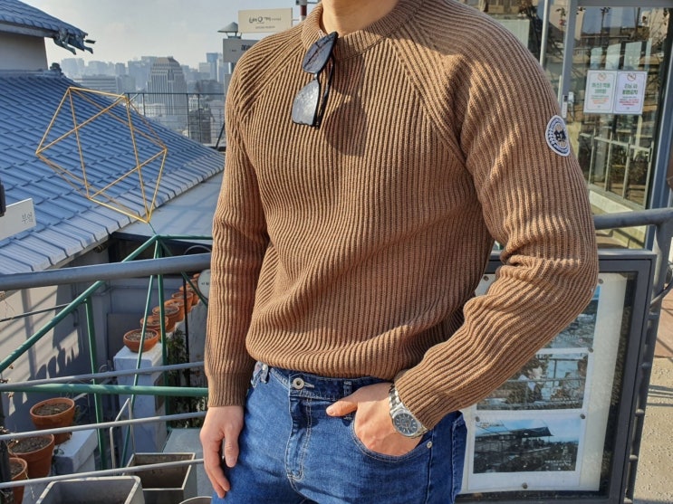  캐구 한정판 니트 브라운