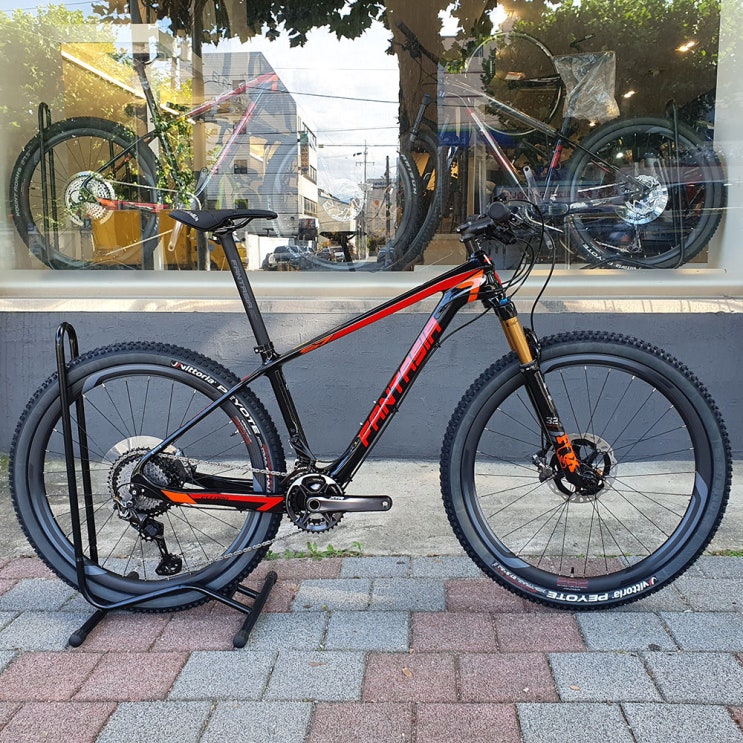 2021 엘파마 판타시아 S7 XTR 24단 기획 카본 MTB 산악자전거 시마노 폭스 셀레 추천