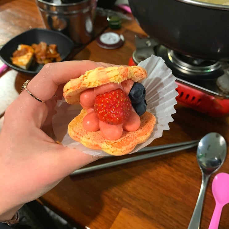 [카페/광주] 전대후문 귀여운 마카롱 맛집&카페 중흥동 '아워페이보릿띵스'