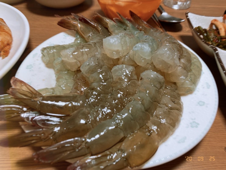  생새우가 땡기는 밤