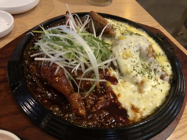  연신내 맛집 3호선 누룽지 통닭 / 반반통닭(콘치즈닭+바베큐닭) 후기 :)