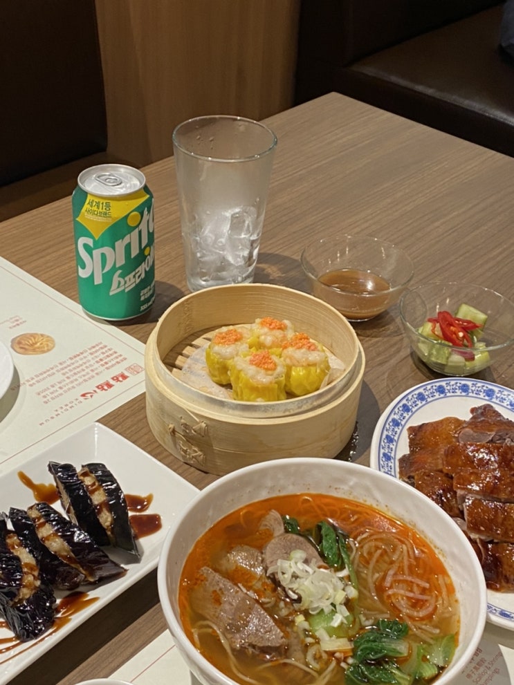  롯데월드몰 딤딤섬 잠실 딤섬 맛집 홍콩의맛 그대로 !