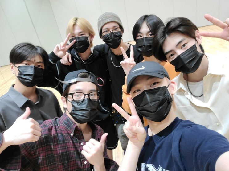  엔하이픈 210916