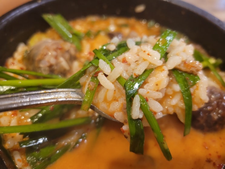 오랜만에 김포 신의주 순대국밥과 모듬전 먹으러 왔어요 오랜만에 김포 신의주 순대국밥과 모듬전 먹으러 왔어요