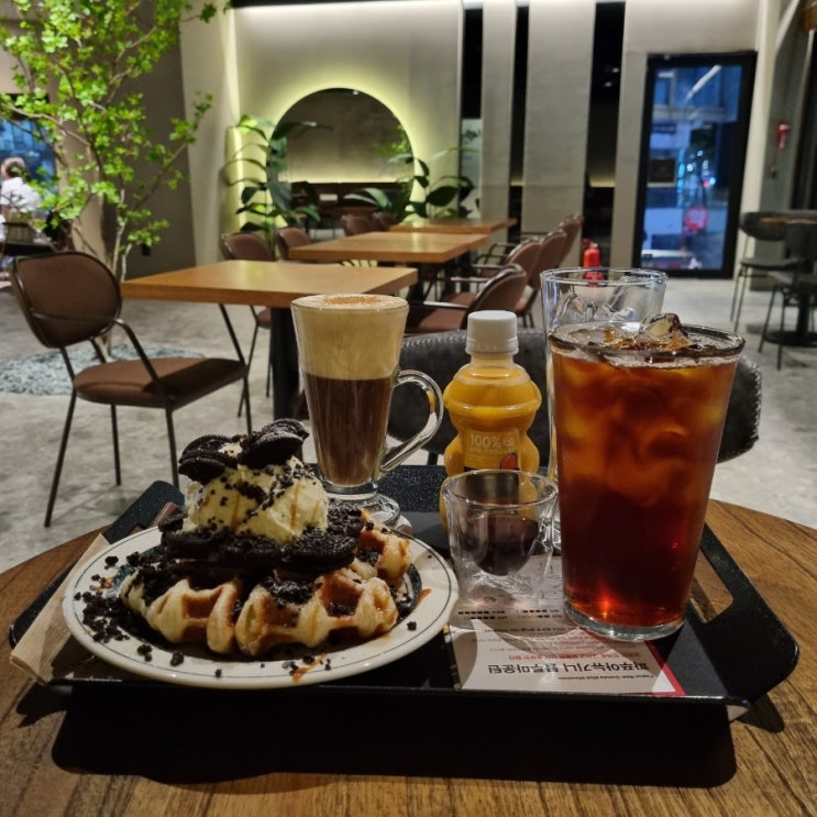  [신논현] 조용하고 분위기 좋은 논현동카페맛집 엔커피스튜디오 N Coffee Studio 크로플과 핸드드립 리뷰