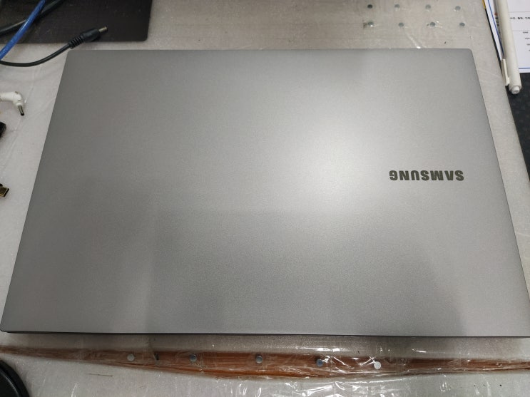  NT350XCR-AD5AS 외관 및 메인보드 설정화면