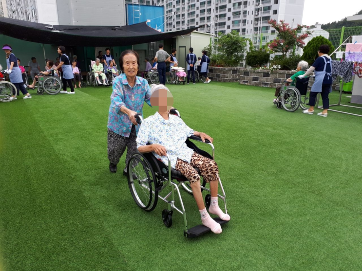  욕창환자 어르신이 걷게 된 일년간의 생생한 기록!/천상소망노인요양원