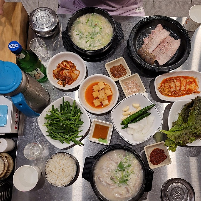 부산 광안리돼지국밥은 요기! 수변최고돼지국밥 짱맛