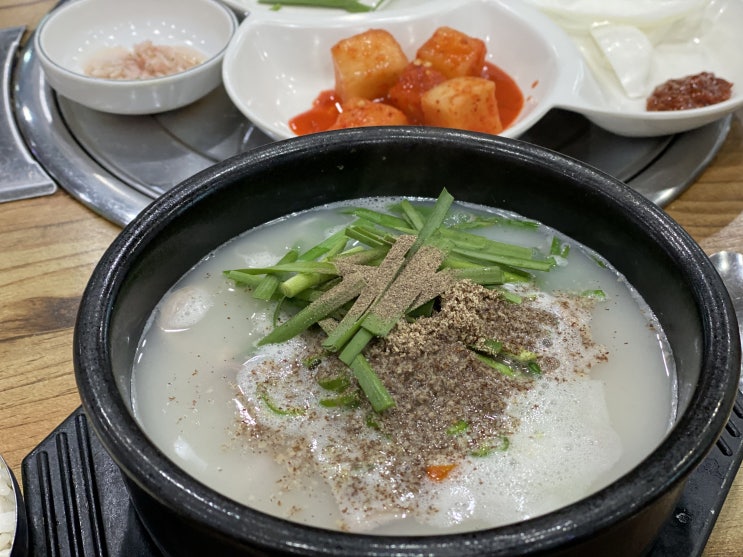  아침 식사 가능한 김제순대국밥맛집 * 김정일순대