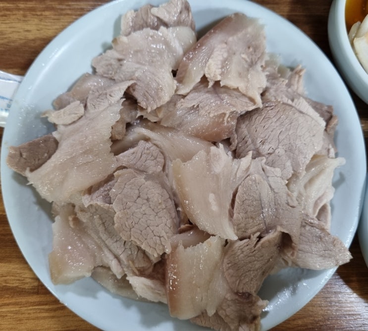 대구의 돼지국밥 맛집(신송자 신마산 식당) - 내돈 내산