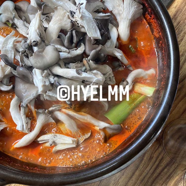  [청주 - 백송짜글짜글] 찌개는 짜글짜글, 사람은 바글바글