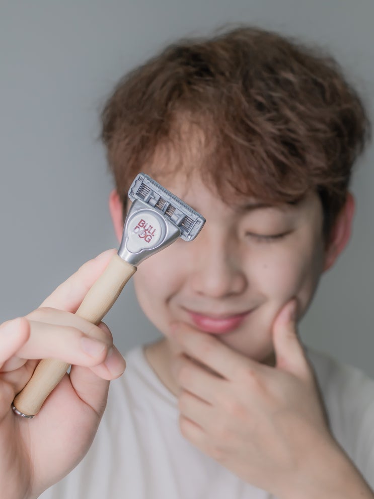  안 아프게 면도하는법, 트러블 자국 해결하는 가성비 면도기