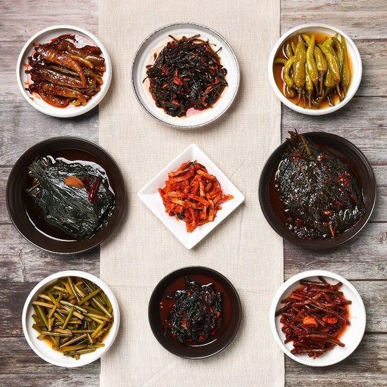 인지도 있는 입맛 없을때 밥한그릇 뚝딱 밑반찬 항아리식반찬 무말랭이무침, 05.항아리식반찬 간장마늘쫑1kg, 상세설명 참조 좋아요 인지도 있는 입맛 없을때 밥한그릇 뚝딱 밑반찬 항아리식반찬 무말랭이무침, 05.항아리식반찬 간장마늘쫑1kg, 상세설명 참조 좋아요