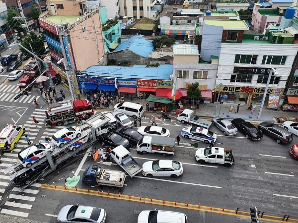 가벼운 교통사고 보험처리 하면 보험료 할증…"고민되네" 가벼운 교통사고 보험처리 하면 보험료 할증…"고민되네"