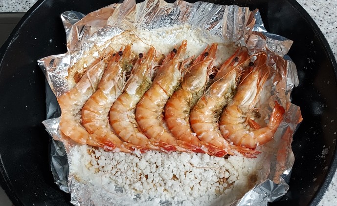  블랙타이거 새우 소금구이