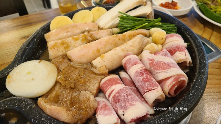 온천장 신상 맛집 참우돌양곱창 술안주로 제격 양대창모둠