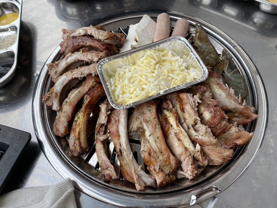 참나무 장작 직화구이 “한마당바베큐”_안산 화정동 맛집, 안산 등갈비, 삼겹살 참나무 초발구이 jmt 참나무 장작 직화구이 “한마당바베큐”_안산 화정동 맛집, 안산 등갈비, 삼겹살 참나무 초발구이 jmt