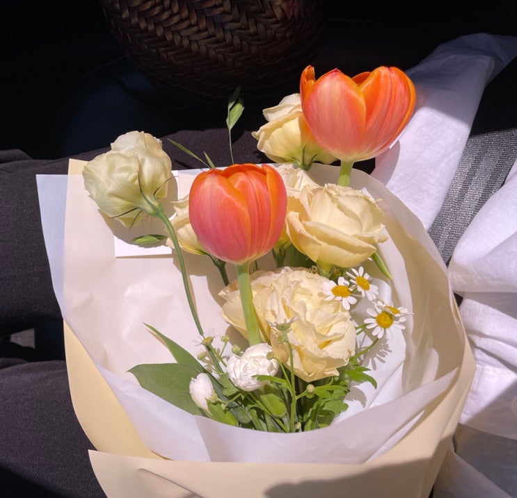 [대구 달서구]  기념일 꽃집 '꽃으로부터' 추천 이유 2가지(튤립, 장미)