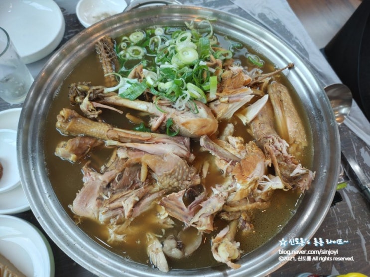  전주 송천동 닭 요리 전문점 옻닭 먹으러...송천참옻닭!