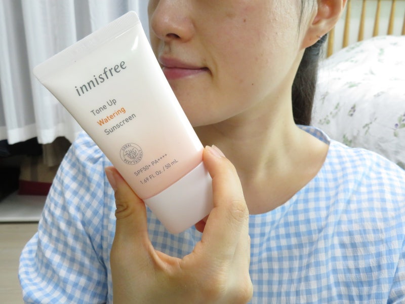 이니스프리 톤업 워터링 선스크린 선크림...유분인가 물광인가;