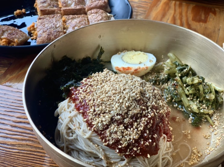  양평 막국수 맛집 "메밀가 막국수"에서 순메밀면 즐기기