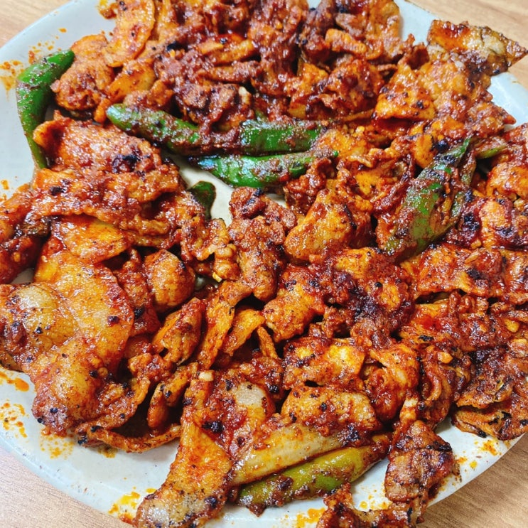  제슐랭 : <불맛 가득 오징어/돼지불고기가 맛있는> 경주 로컬맛집 용궁단골식당