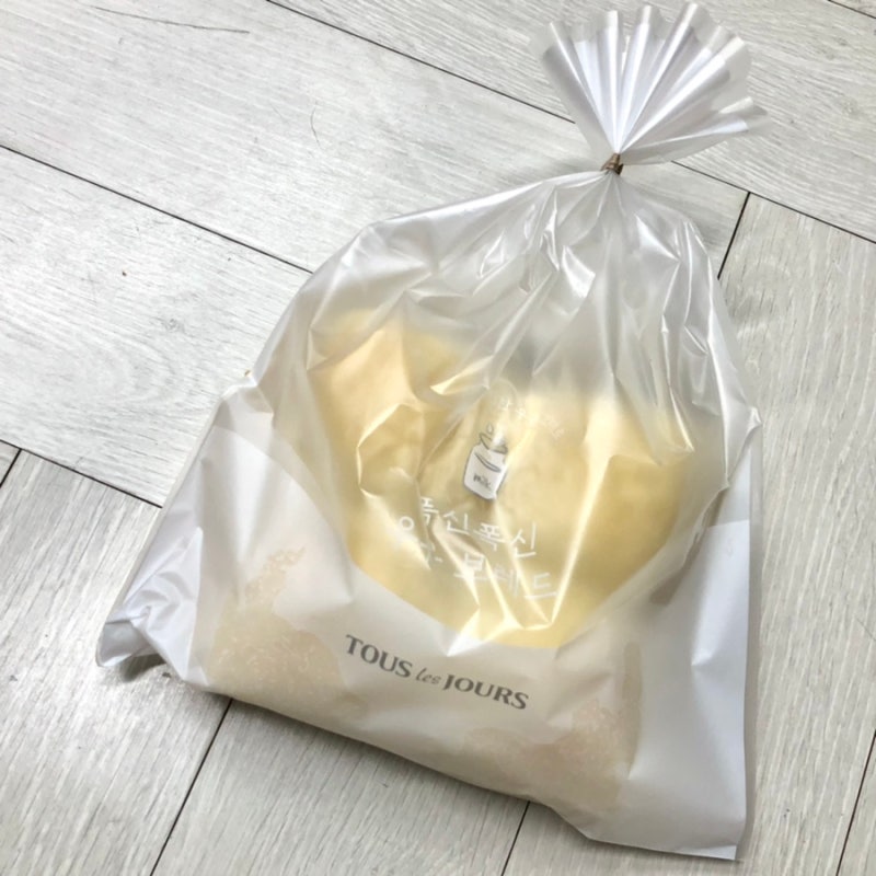 뚜레쥬르 빵 추천 우유 모닝빵 폭신폭신 우유브레드 후기(가격, 칼로리, 맛)