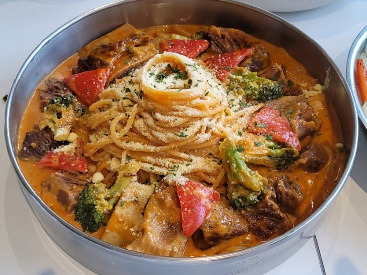  수원AK 맛집 바비레드 수원AK점 : 레드 크림 파스타  매콤한 맛에 빠졌어요!