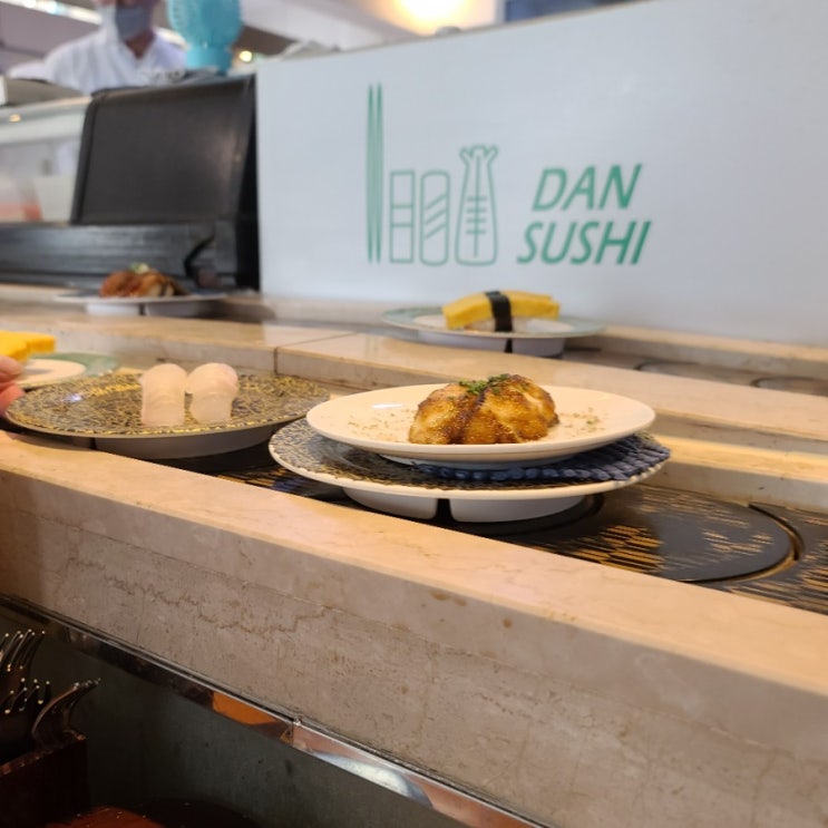  학동역 논현동 회전초밥 단스시 솔직 후기...