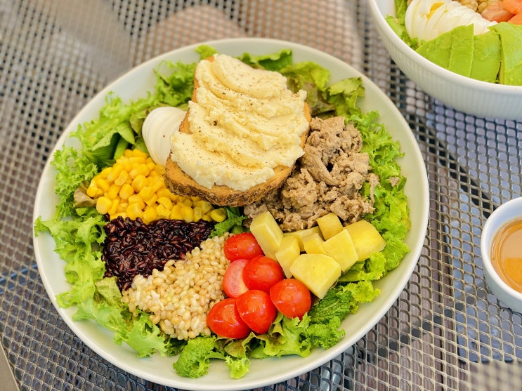  [합정 맛집] 합정역 분위기 좋은 샐러드 카페 '더 메리어'