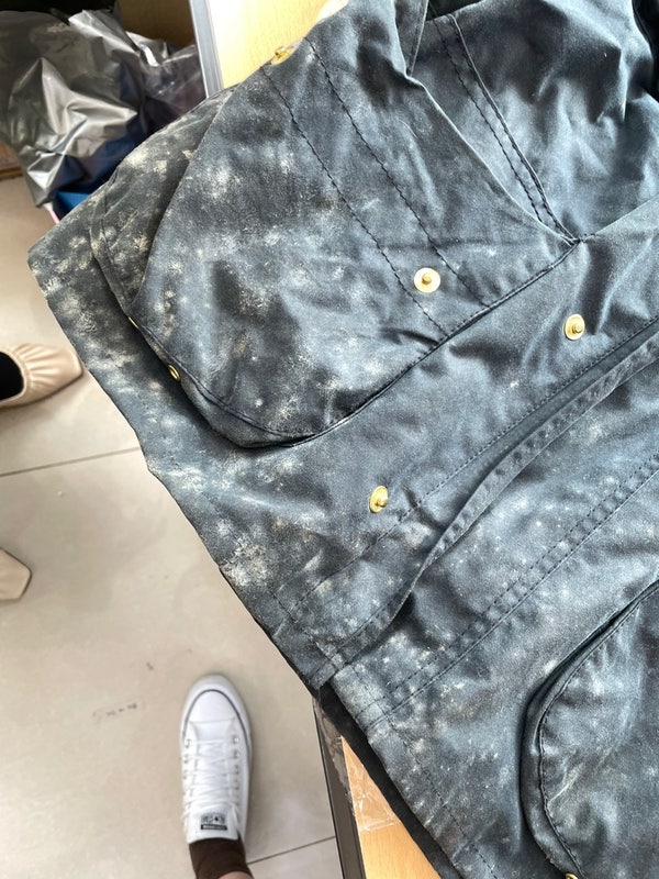 바버자켓 곰팡이 냄세 세탁으로 아직도 여기저기 고민하고 계신가요??