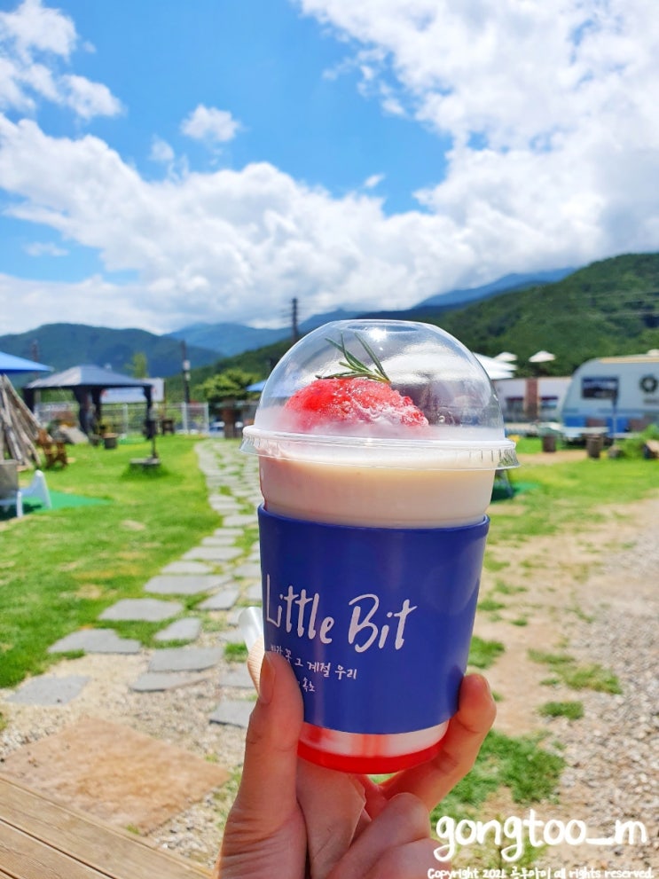  ::속초:: 빵카로드 카페 어리틀빗 울산바위빵 먹어봤어요:-)