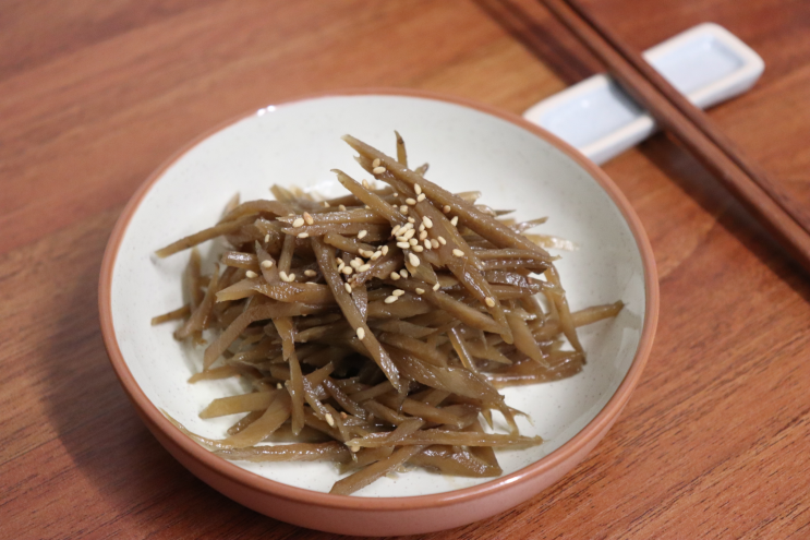 우엉채조림, 실패없이 쉽고 맛있게 우엉조림 만드는 법