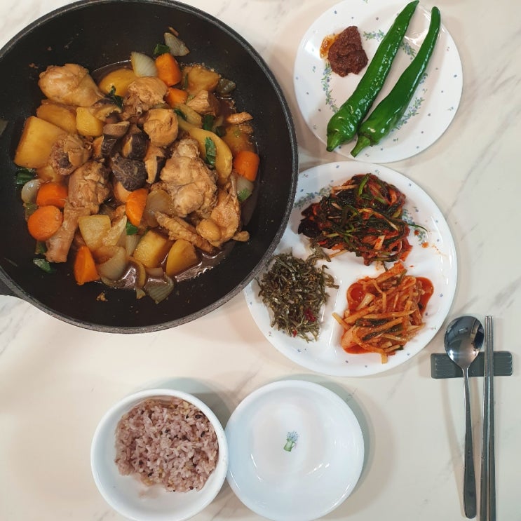 간장찜닭 레시피 | 집에서도 손쉽게_팔아도 되겠어!