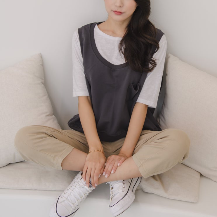 가성비갑 유니스 라운드 쭈리 포켓 면 조끼 베스트 레이어드 간절기 데일리룩 추천합니다 가성비갑 유니스 라운드 쭈리 포켓 면 조끼 베스트 레이어드 간절기 데일리룩 추천합니다