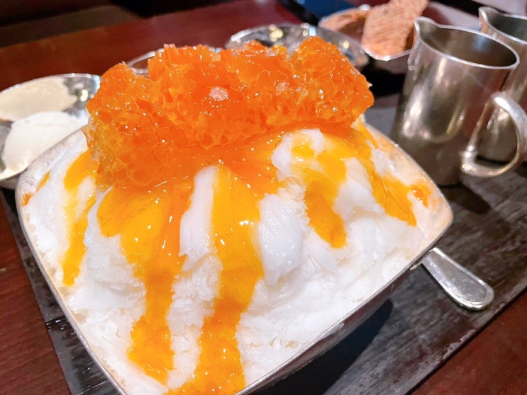  서울 신라호텔 더라이브러리 벌집꿀 아포가토빙수 가격 및 후기