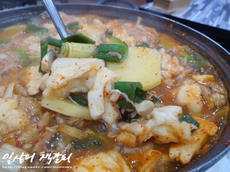  사강시장회센타 <깜빡이집> 제철 맛찌개와 기본반찬 간장게장 내돈내산 후기 :)